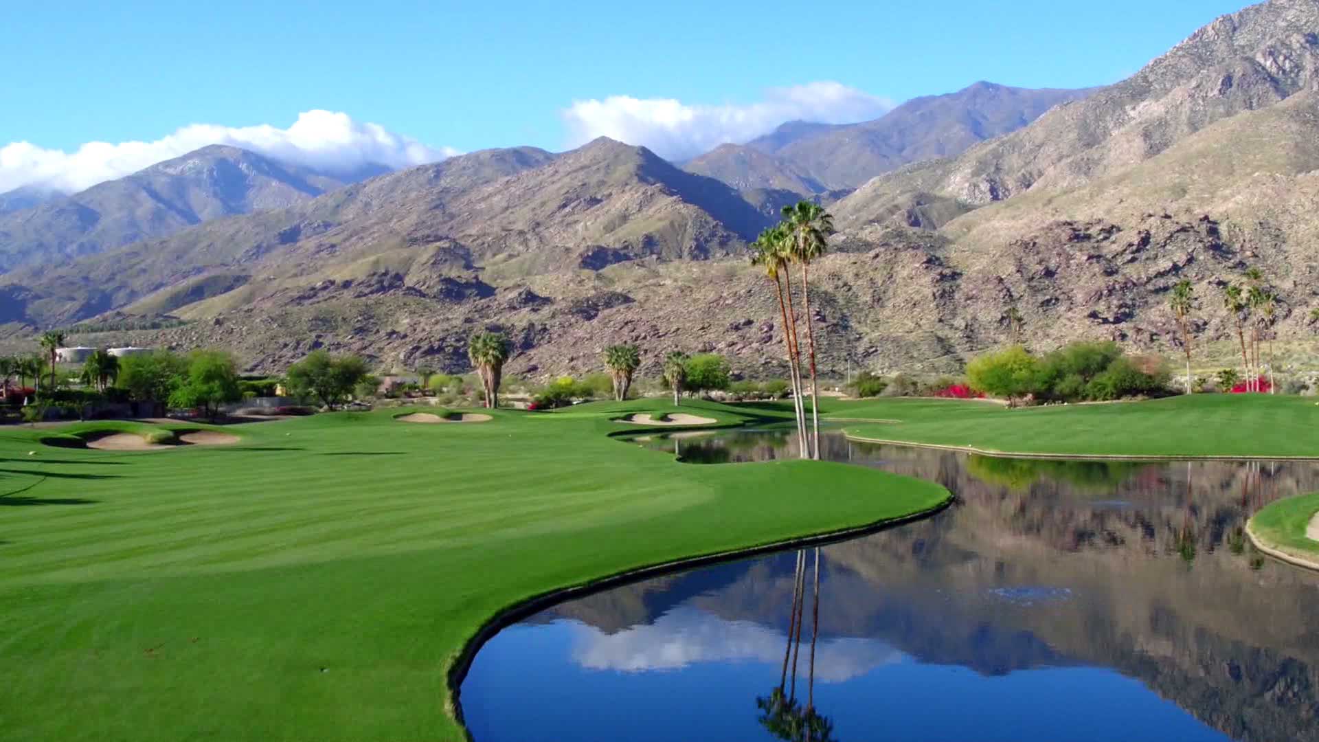 Indian Canyons Golf Resort
